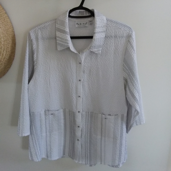 Habitat Tops 22 Habitat Clothes To Live In Blouse Size M Poshmark